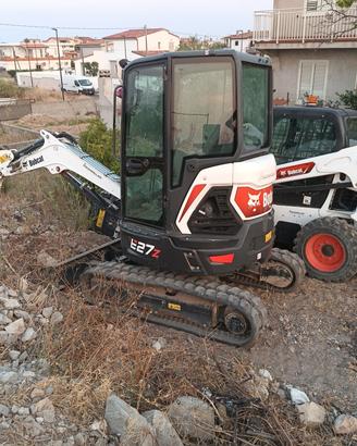 escavatore 27 q.