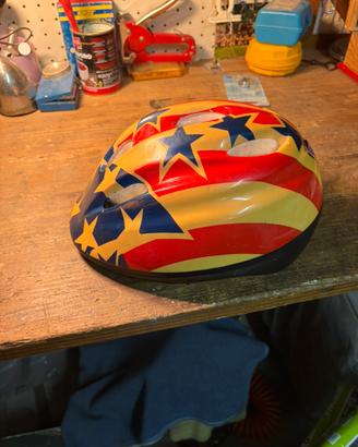 Casco bici bambino fantasia stelle e strisce