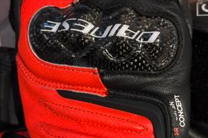 Gianti lunghi moto carbonio DAINESE