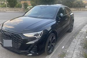 Audi Q3 40 TDI quattro IDENTITY BLACK S tronic lin