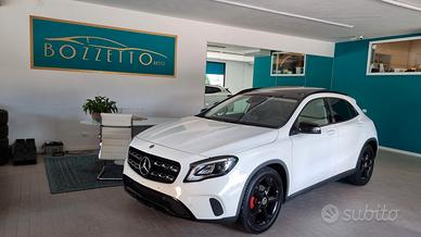 Mercedes-benz GLA 180 d Automatic Sport black edit