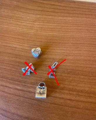 Charm Pandora + omaggioo