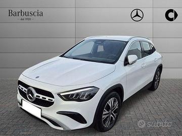 Mercedes-Benz GLA GLA-H247 2023 - 180 d Progr...