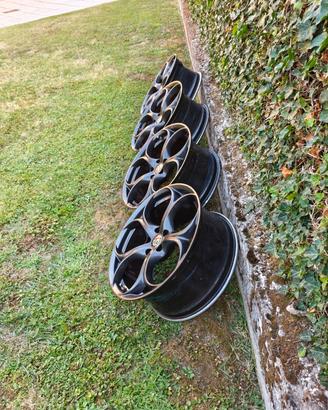 CERCHI ORIGINALI ALFA ROMEO 19