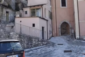 Appartamento di 105 m² con più di 5 locali a Valle