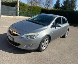 Opel Astra 1.3 CDTI 95CV S&S 5 porte Cosmo