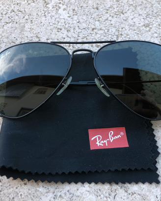 Ray Ban