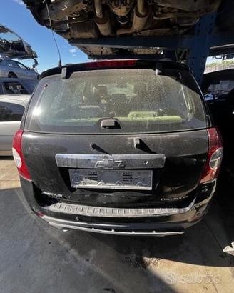 Ricambi muso portellone chevrolet captiva