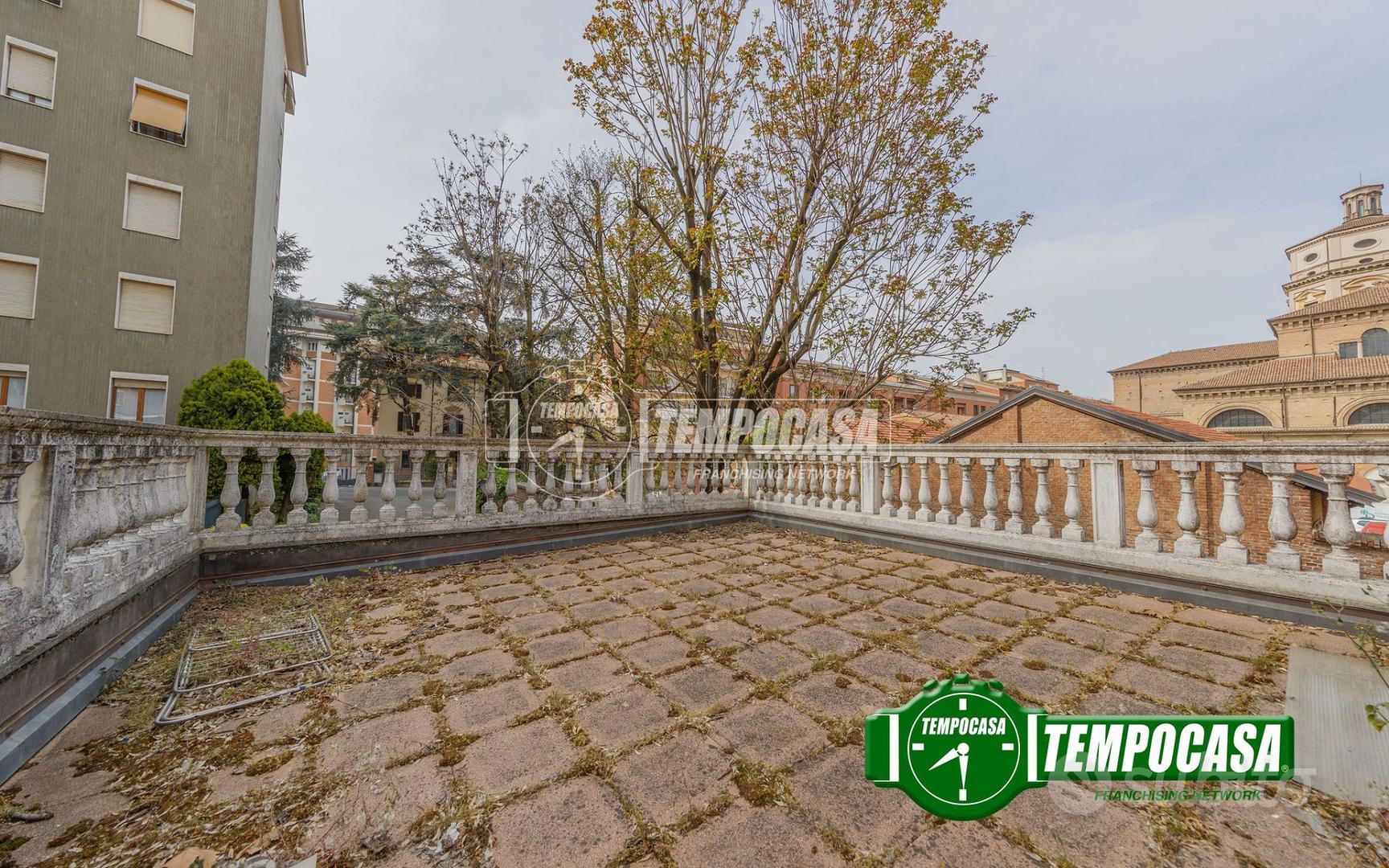 Villa in centro storico a Piacenza - Vista 6