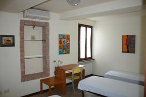 SOLAMENTE per STUDENTI