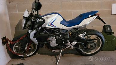 Mv agusta brutale