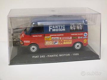 Furgoni pubblicitari 1/43 (1)