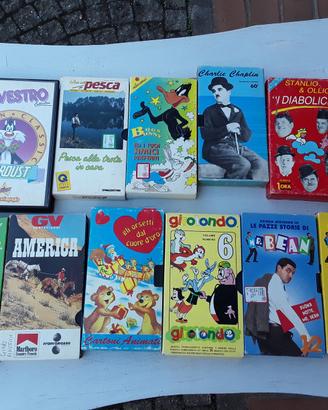 13 VHS vintage varie