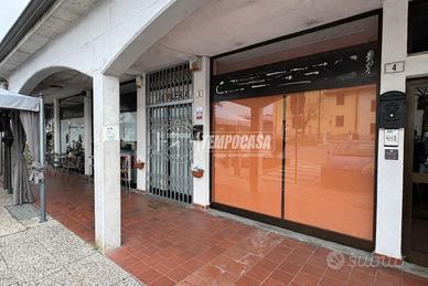 Negozio a Grezzago Piazza A. Moro 1 locali