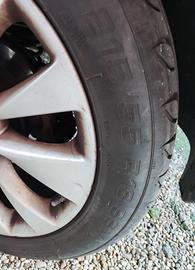 Pneumatici estivi 215/55 R18 99V