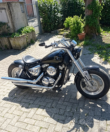 Suzuki VZ 800 Marauder - BOBBER