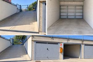 Box / Garage di 17 m² a Rho