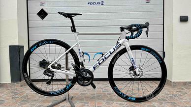 Focus Izalco Max 8.9 Disc Di2