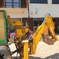Escavatore per Trattore