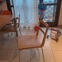 Nr 4 sedie design marca Lacasacontinua