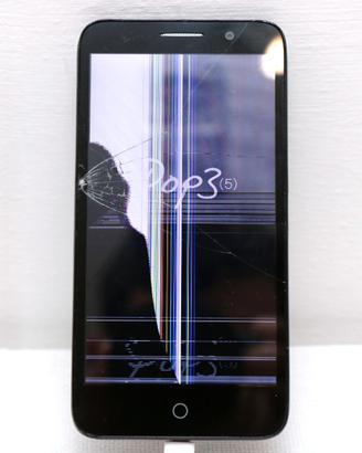 Alcatel OneTouch POP 3 (5) display danneggiato