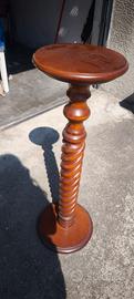 colonna in legno vintage