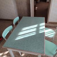 tavolo e sedie vintage 