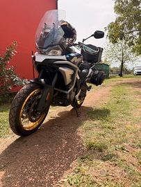 CF Moto 700MT ADV 2025 7.000km Garanzia ufficiale