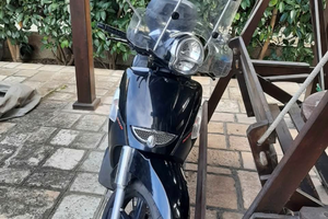 Scooter aprilia scarabeo 300