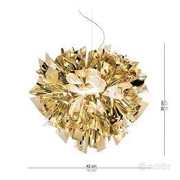 Lampadario modello Veli colore oro di Slamp