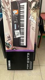 Tastiera yamaha PSR-E 373 61 tasti nuova