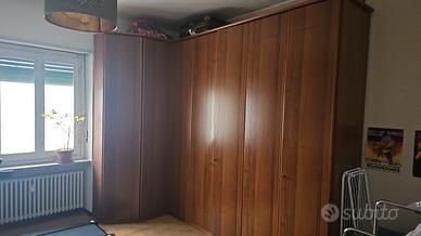 Armadio Angolare legno 