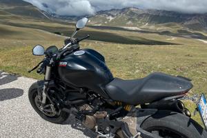 Ducati Monster 821 - 2014 - Nero opaco - Tagliandi