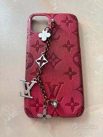 Cover LV rosa con catenella Iphone 11