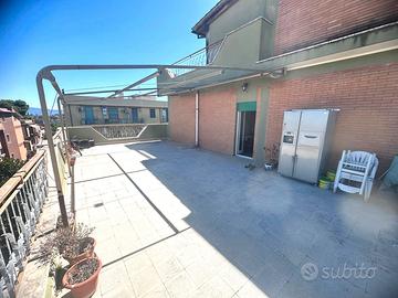 GROTTE CELONI | Quadrilocale con terrazzi | MetroC