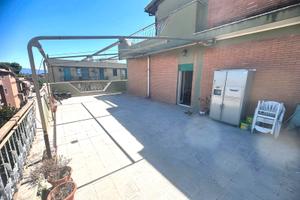 GROTTE CELONI | Quadrilocale con terrazzi | MetroC