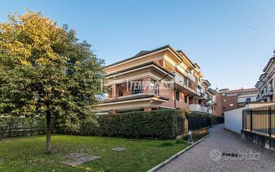 GRAZIOSO BILOCALE DI RECENTE COSTRUZIONE CON TERRA