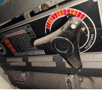 saldatrice su carrello artigianale