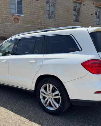 MERCEDES-BENZ GL 350 BlueTEC 4matic Premium