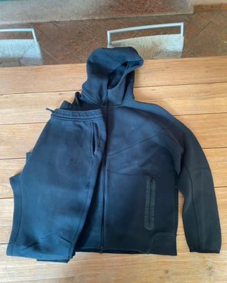 Tuta nike tech