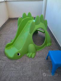 Scivolo robusto in plastica verde