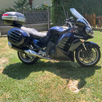 Kawasaki gtr 1400 del 2010