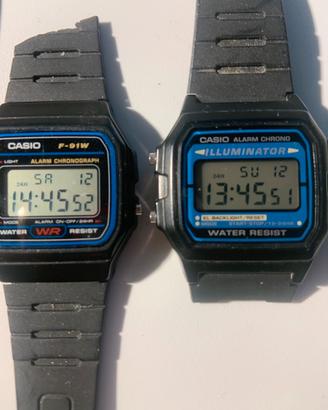2 orologi Casio funzionanti ed in cinturino
