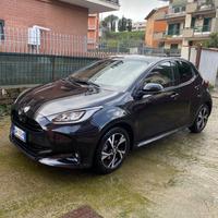 Toyota Yaris 1.5 Hybrid 5 porte Trend