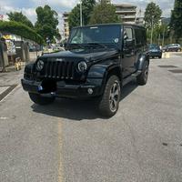 Jeep wrangler sahara total blak 2.8 CRD 82.000km