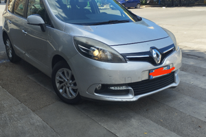 Renault Gran Scenic 7 posti 1.5 diesel anno 2016