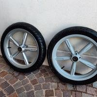 Ruote anteriori 16" Aprilia Scarabeo