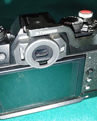 mirrorless Fuji XT 30 II solo corpo