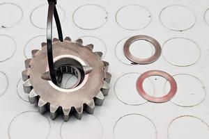 INGRANAGGIO RINVIO HUSQVARNA WR 300 2T CR 250 2009