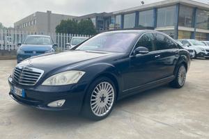 Mercedes w221 lunga 320